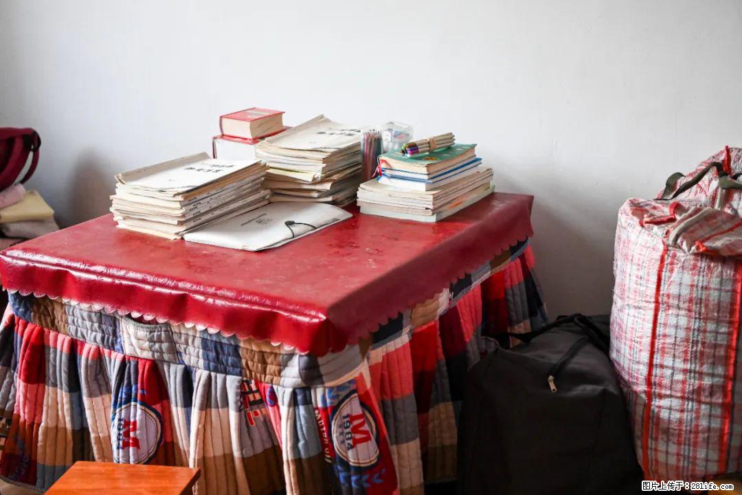 全网追的“扁担女孩”,找了一份暑假工,时薪12元 - 南京生活资讯 - 南京28生活网 nj.28life.com