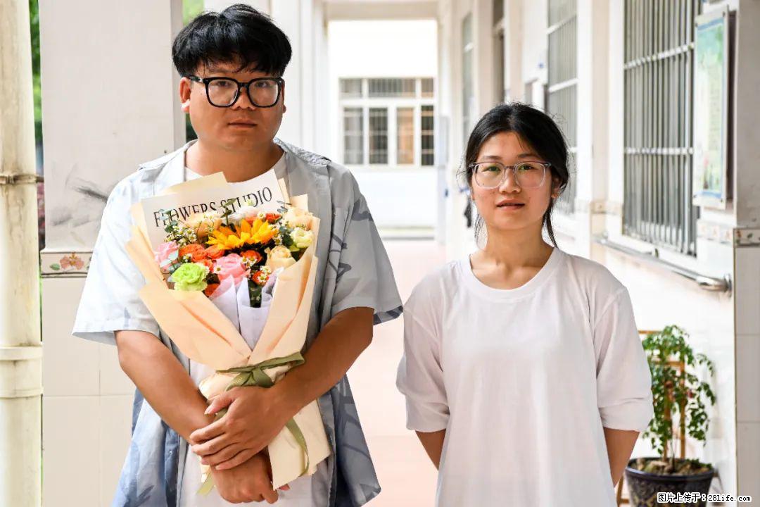 全网追的“扁担女孩”,找了一份暑假工,时薪12元 - 南京生活资讯 - 南京28生活网 nj.28life.com